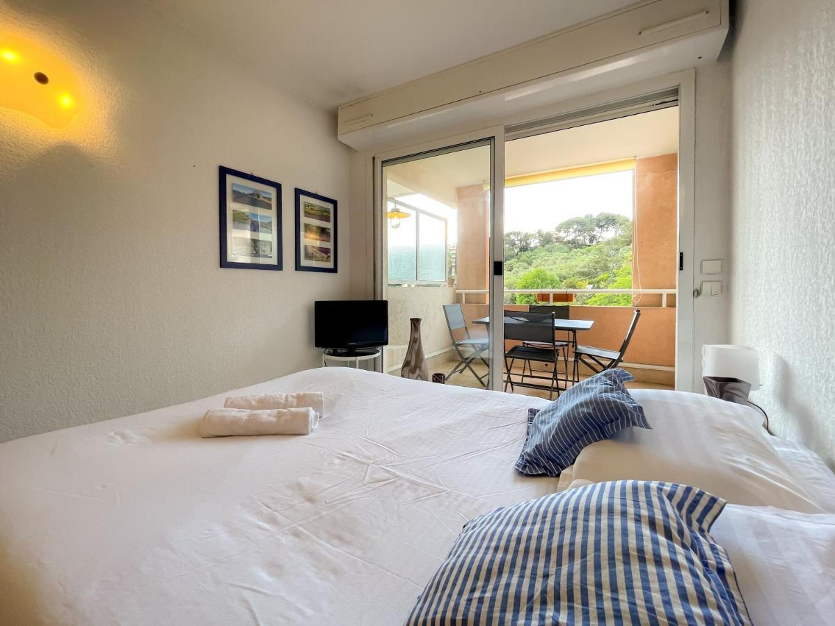 Les Terrasses 2Pers Parking Wifi Apartment โรกบรูน-กัป-มาร์แต็ง ภายนอก รูปภาพ