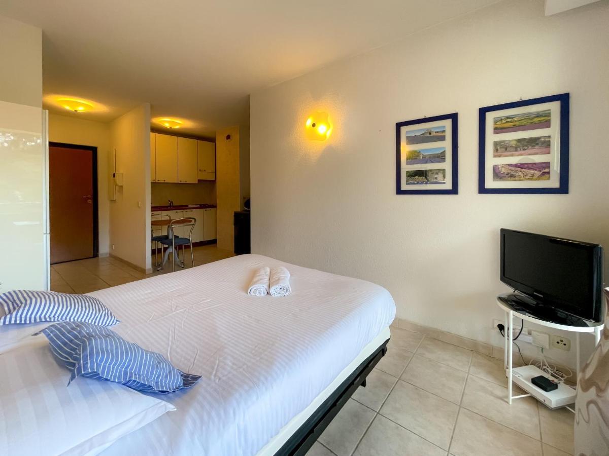 Les Terrasses 2Pers Parking Wifi Apartment โรกบรูน-กัป-มาร์แต็ง ภายนอก รูปภาพ
